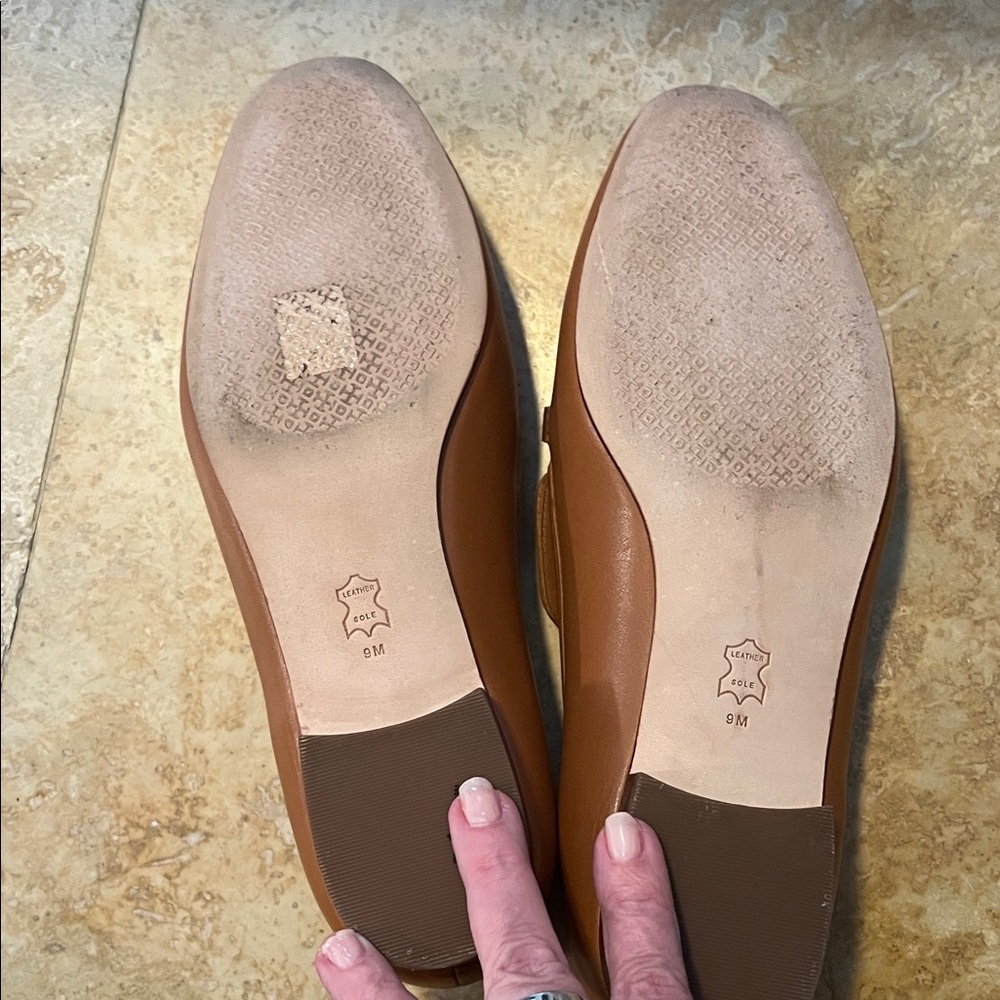Tory Burch Mini Benton Charm Loafer with Gold Chain Detail - Picture 12 of 15